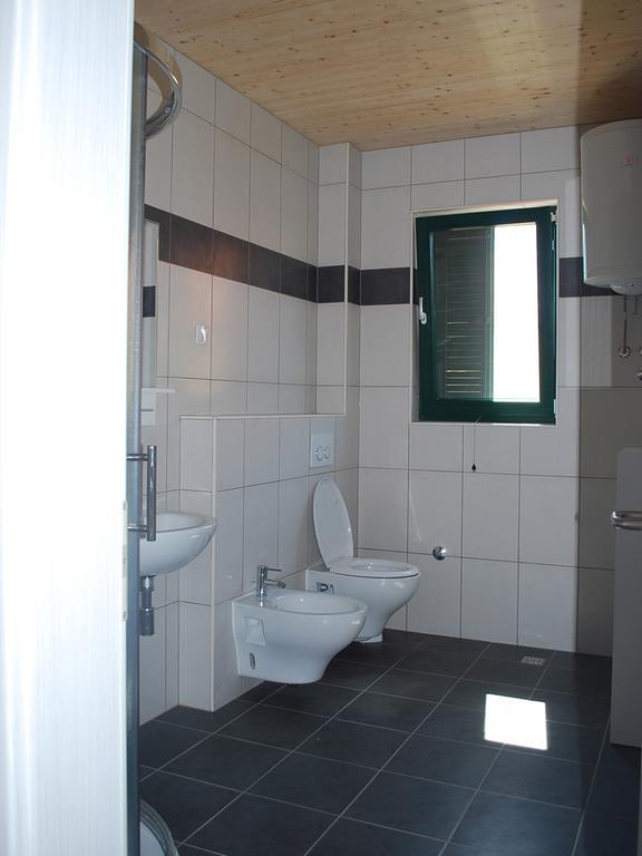 Apartments Dujic Tribalj Стая снимка